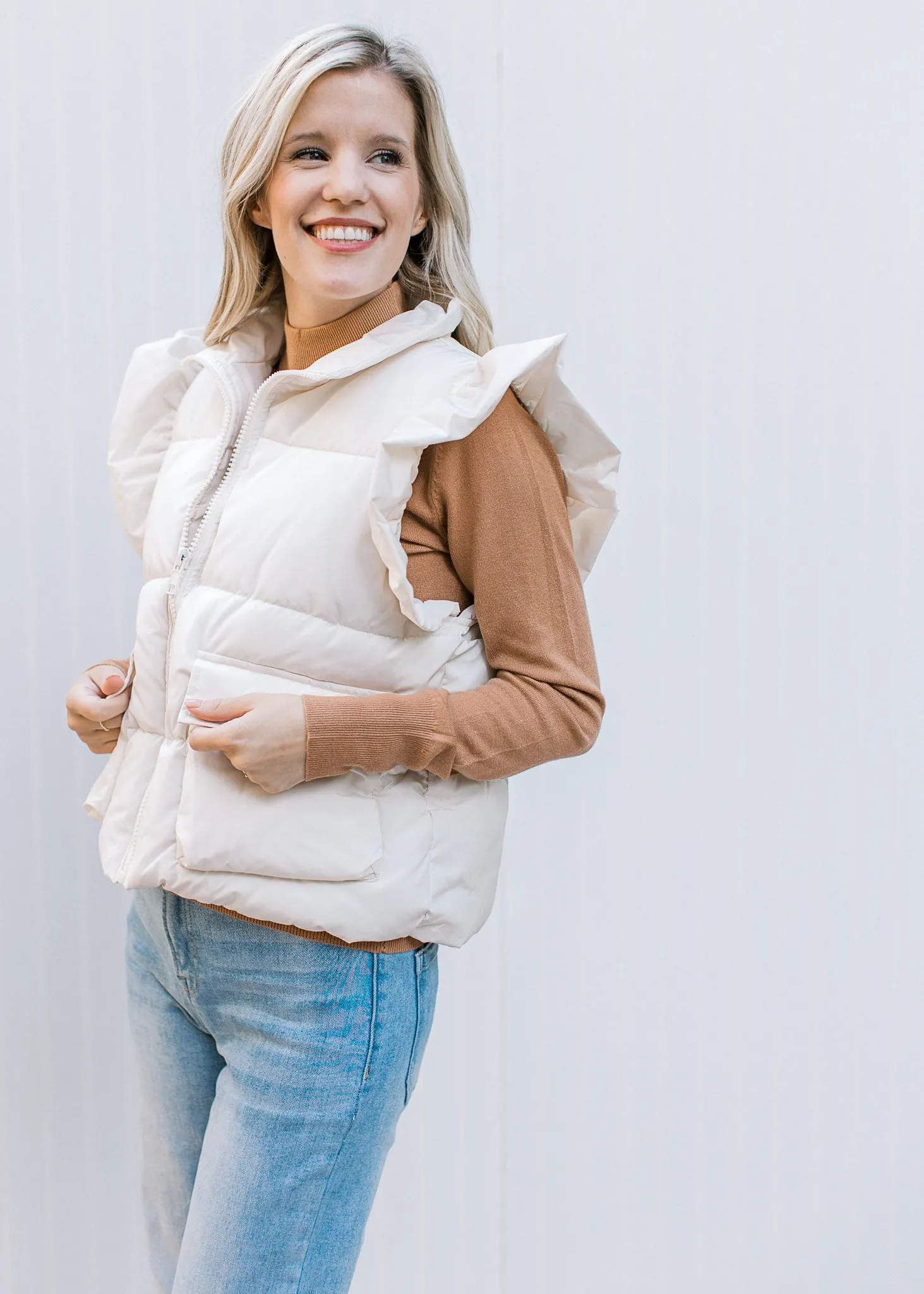 Coffee Creamer Vest B